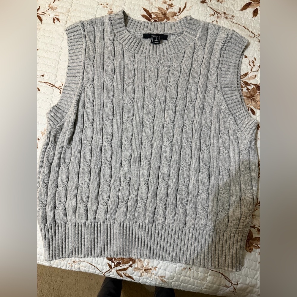 Forever 21 Light Gray Cable Knit Sweater